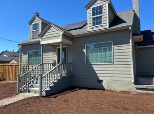 10125 N Macrum Ave #A, Portland, OR 97203