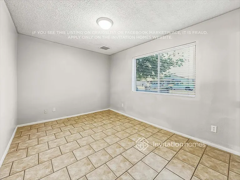 5630 W Hubbell St — Photo 14
