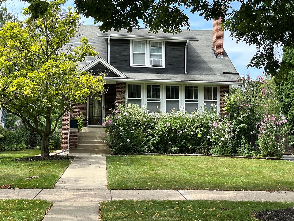 1st image of 1306 Wilmette Ave