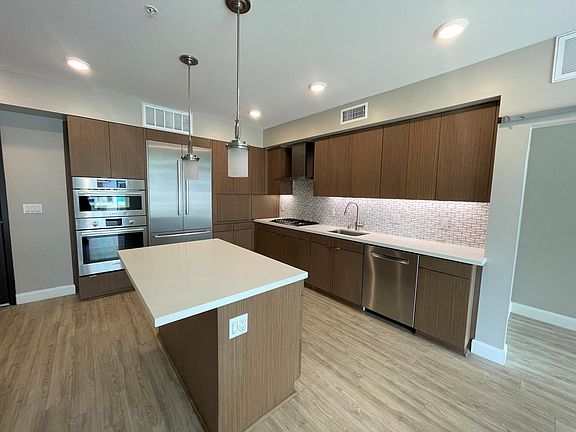 2nd image of 551 W Date St #208