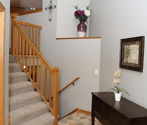 3rd image of 20756 Goldenrod Ln