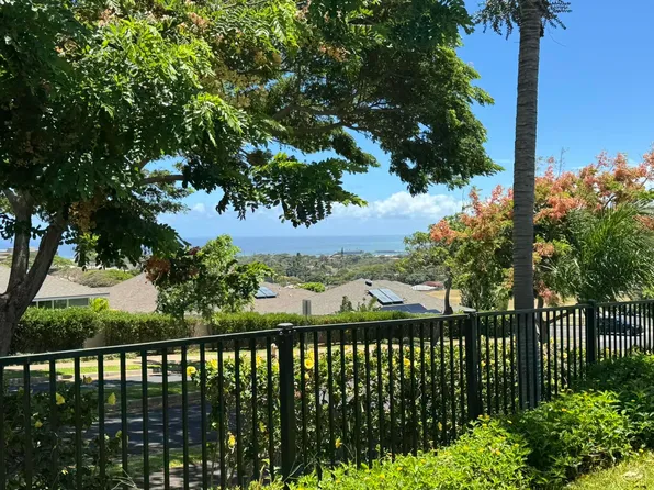 143 Hoowaiwai Loop APT 2803, Wailuku, HI 96793