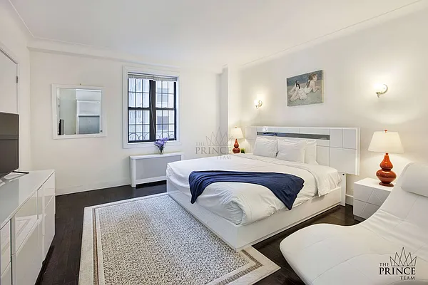 Rented by Town Residential | media 57