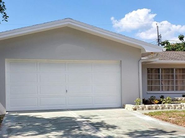 1648 Algonquin Dr