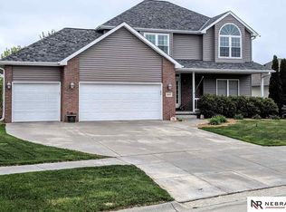 6401 Parducci Dr, Lincoln, NE 68526