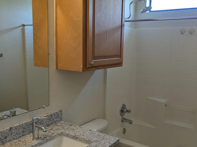102 N Dallas St #200 — Photo 9