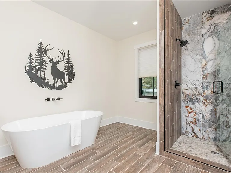 458 Palisade Dr — Photo 60