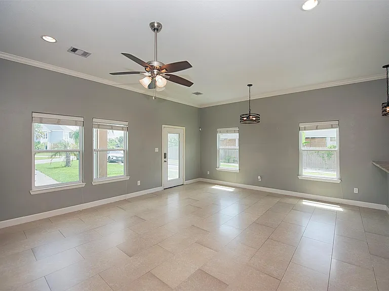 238 Debbie Ln — Photo 9
