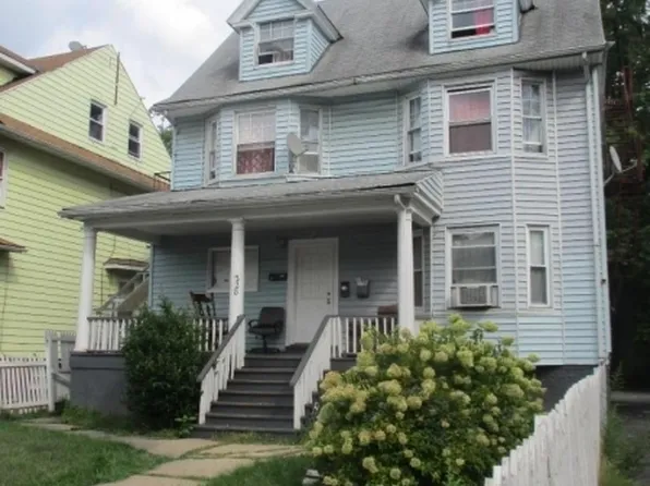 228 So Clinton St, East Orange, NJ 07018
