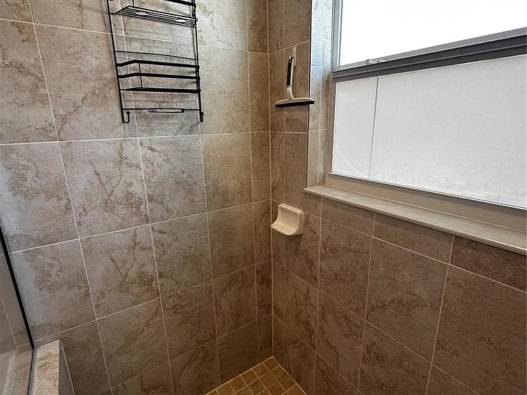 262 Lake Mariana Pl — Photo 36