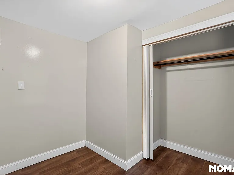 38 Prescott St — Photo 9