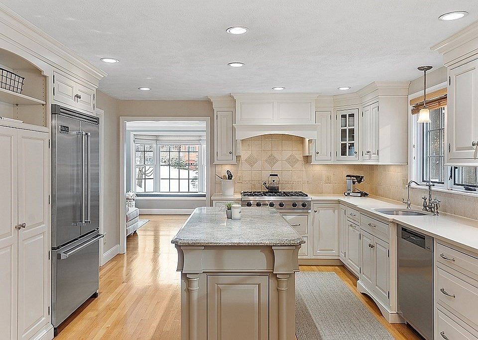 26 Colonial Dr, Westford, MA 01886 Zillow