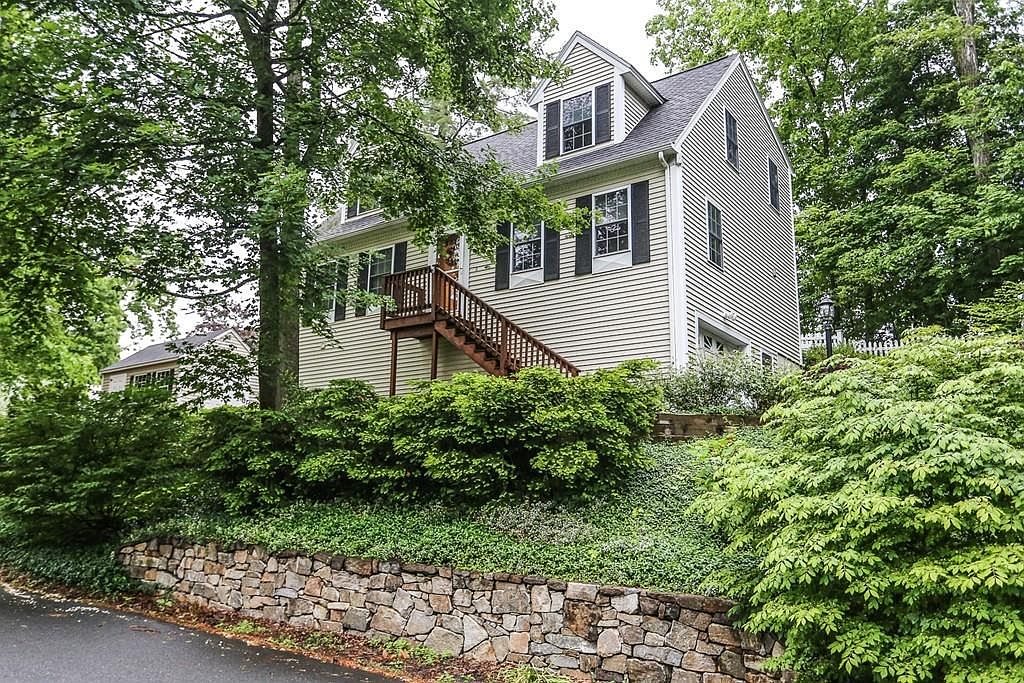 2 Lake Attitash Way, Amesbury, MA 01913 Zillow