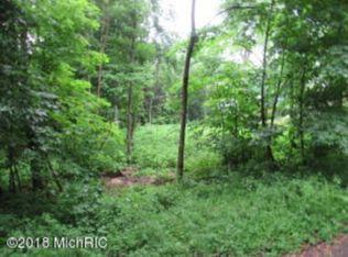 Cass Rd, Cassopolis, MI 49031