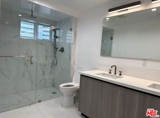9842 Vidor Dr APT 102, Los Angeles, CA 90049