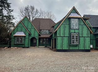 110 Hunter Ln, Charlotte, NC 28211