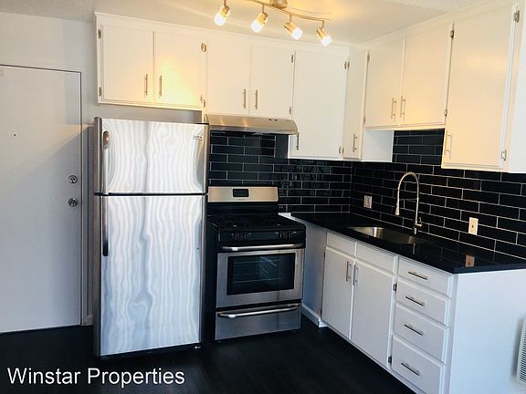 4th image of 151 N Normandie Ave #14.0