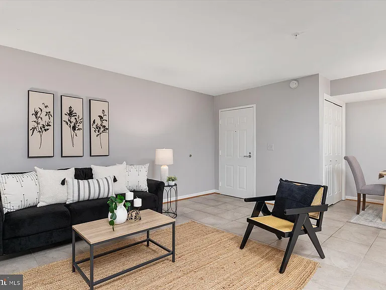 936 Bay Ridge Ave #106 — Photo 2