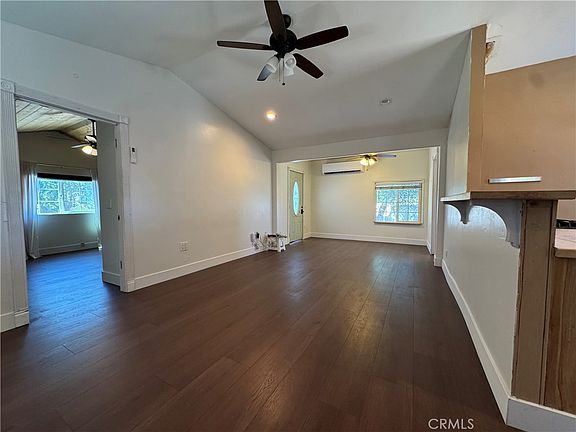 4th image of 23790 Clara Pl