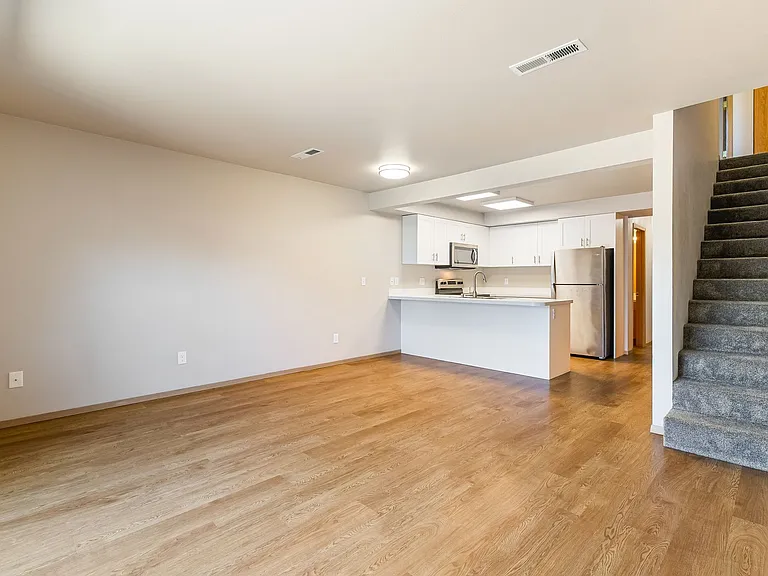 Parkview Apartments Your Next Home Awaits! — Photo 55