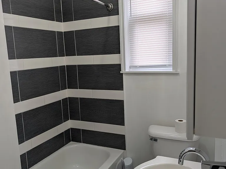 6923 Plateau Ave — Photo 7