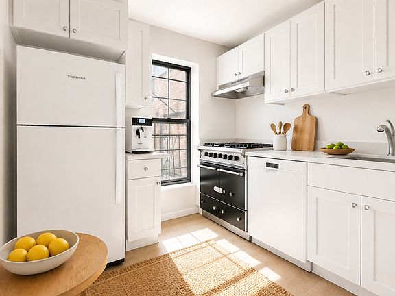 4th image of 155 Montague St APT 2