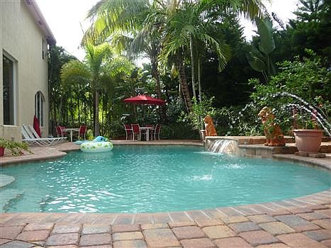 2nd image of 2930 E Fontana Ct