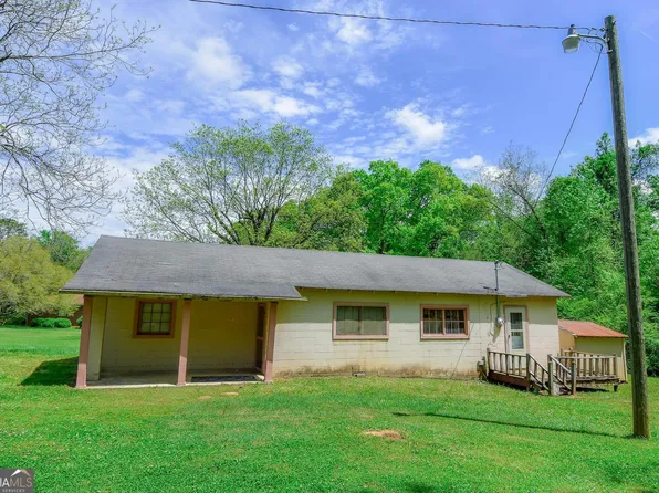 75 Crescent Dr, Molena, GA 30258