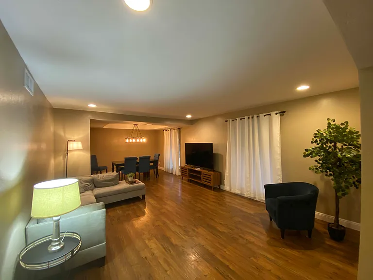 7012 E Redfield Rd — Photo 11