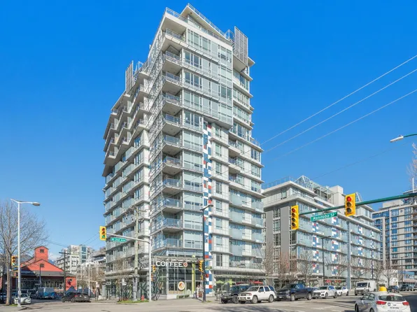 89 W 2nd Ave #503, Vancouver, BC V5Y 0G9