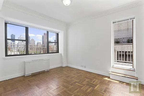 Rented by Halstead Real Estate | media 16