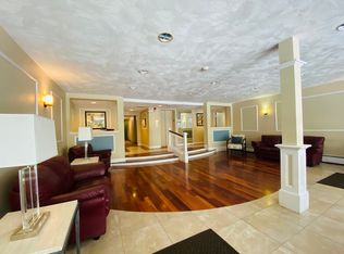63 Green St #209, Brookline, MA 02446