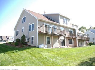 9 Harbor Dr, Brewer, ME 04412