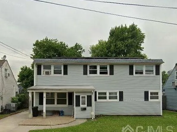 62 Mulberry St, Carteret, NJ 07008