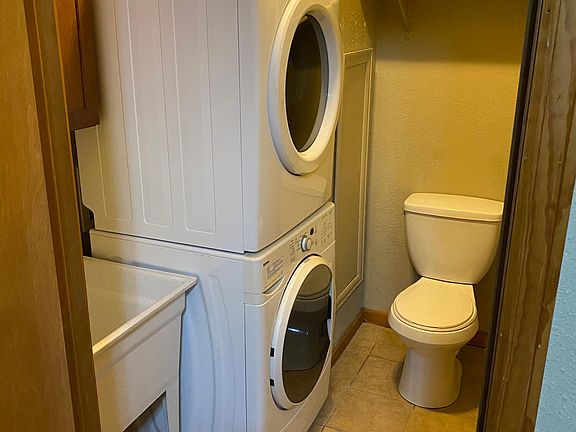 Landry room and bathroom with Washer/Dryer included