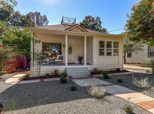 1056 Gilbert St, Redding, CA 96001