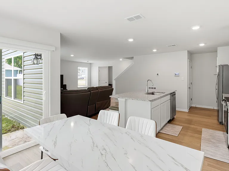 22311 Reeve Rd — Photo 7