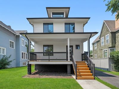 412 S 6th Ave, Maywood, IL, 60153