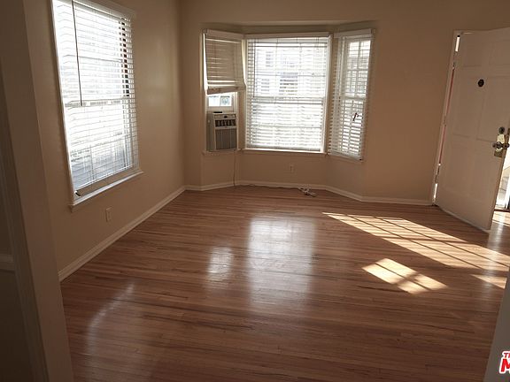 2nd image of 646 S Dunsmuir Ave