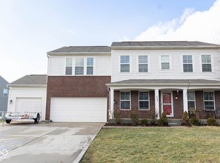 2202 McGregor Ct, Avon, IN 46123