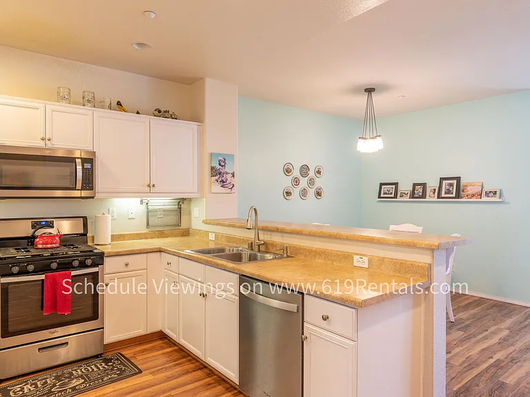 5419 Zeil Pl — Photo 10