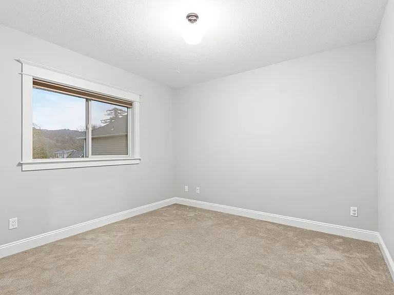 7676 N Decatur St #A — Photo 15