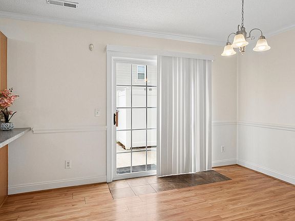 5th image of 112 Chandler Drive #E