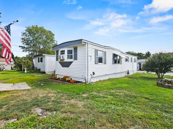 2 Lisa Dr, Middleboro, MA 02346