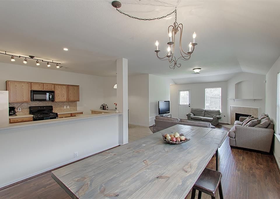 1st image of 2809 Woodspring Forest Dr