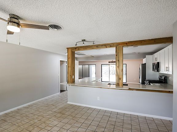 3rd image of 2607 Bahia Road