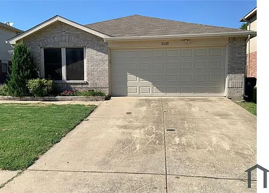 2620 Caprock Rd — Photo 6