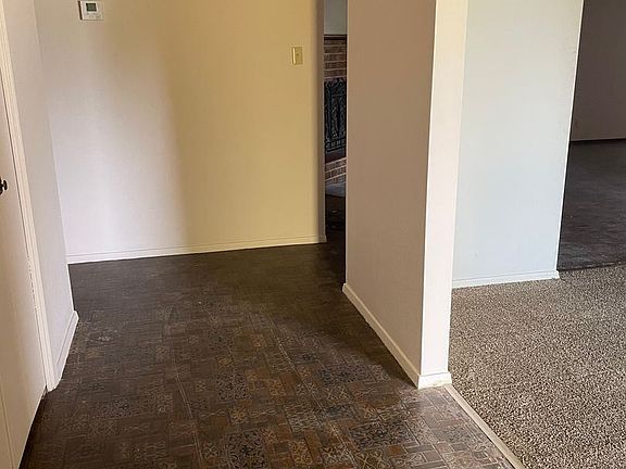 3rd image of 3009 Palo Alto St