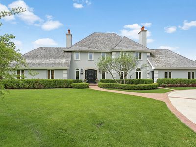 100 Rue Foret, Lake Forest, IL, 60045