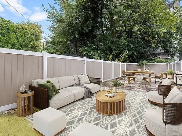 1245 Putnam Avenue image 1 of 10